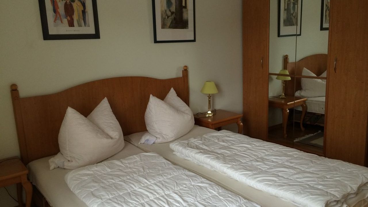 App-14-SchlR-1 App-14-SchlR-1